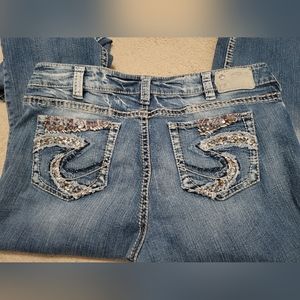 Size 18 Length 33 Silver Suki Jeans